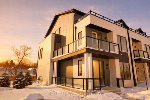 81 Lightfoot Drive, Orillia, ON, L3V7L8 | Card Image