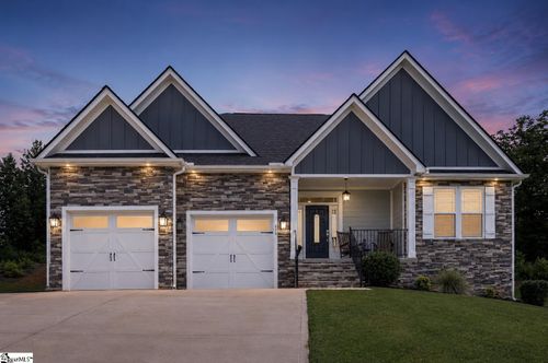 419 Navajo Ct, Marietta, SC, 29661-9122 | Card Image