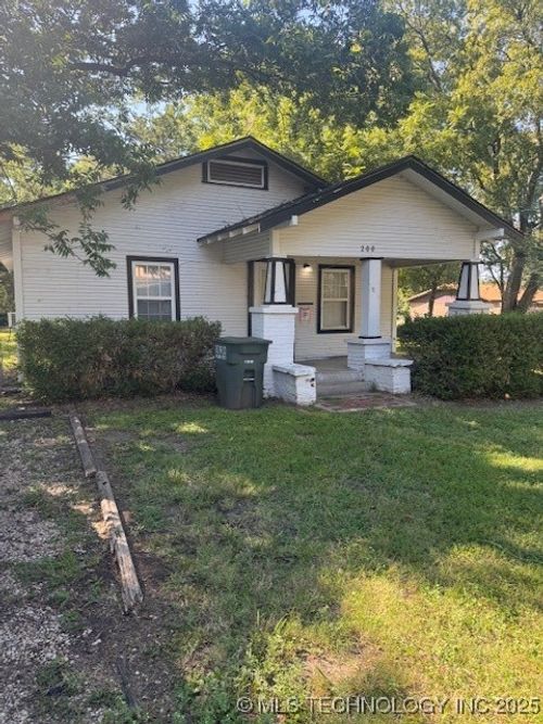 200 S 12th Ave, Madill, OK, 73446-2635 | Card Image