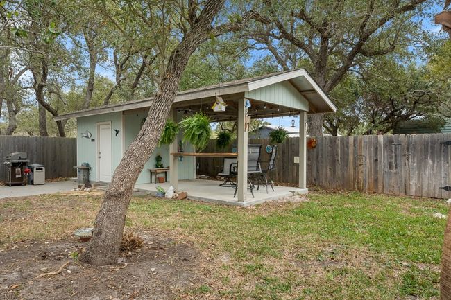 1610 Hardee St, House other with 3 bedrooms, 2 bathrooms and null parking in Rockport TX | Image 29