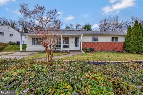 1237 Queen Anne Ave, ODENTON, MD, 21113-1936 | Card Image