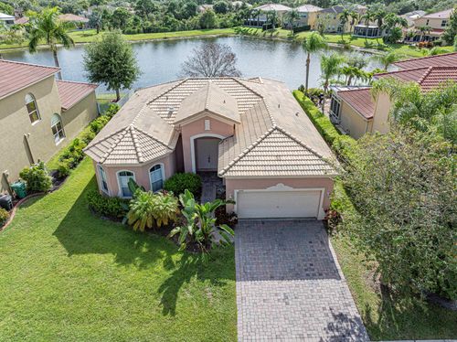 5518 Place Lake Dr, Fort Pierce, FL, 34951-3141 | Card Image