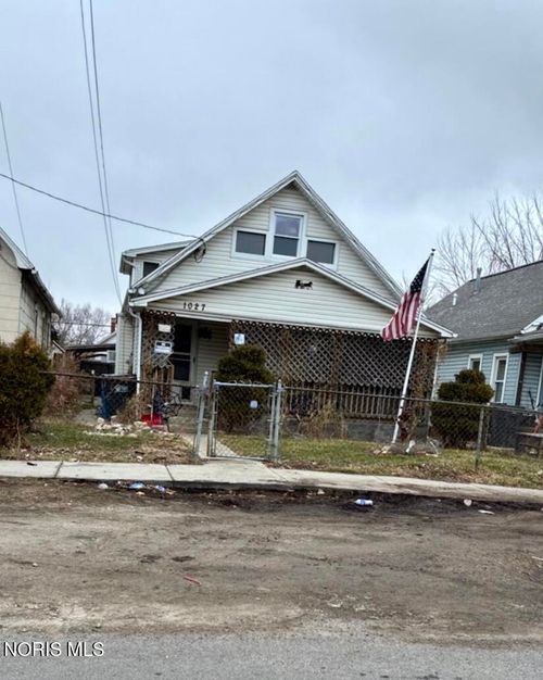 1027 Freedom St, Toledo, OH, 43605-3624 | Card Image