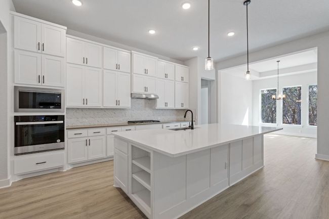 Kitchen to Dining & Family Room | Image 10