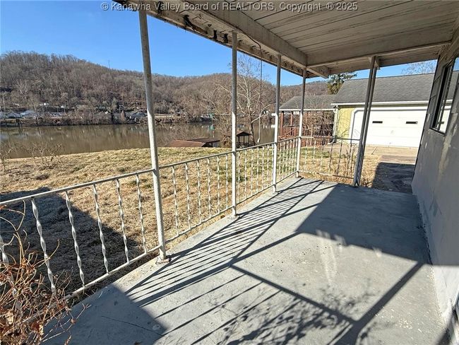 2207 W Virginia Ave, Home with 0 bedrooms, 0 bathrooms and null parking in Dunbar WV | Image 7