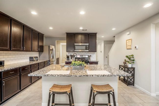 719 Autumn Flats Way, House other with 4 bedrooms, 3 bathrooms and 2 parking in Rosharon TX | Image 15