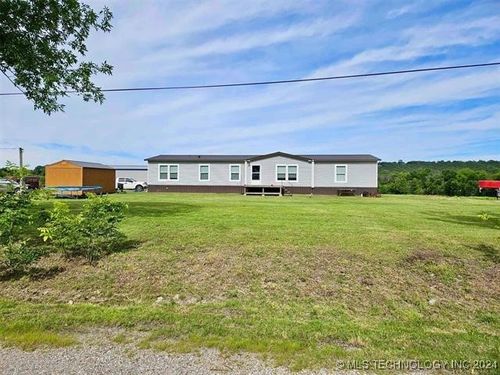 202 N 2nd St, Henryetta, OK, 74437-4002 | Card Image