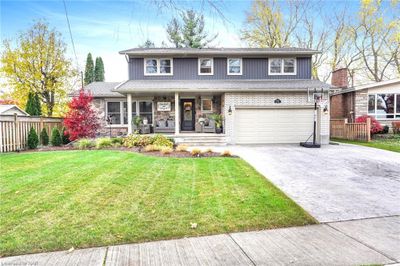 6940 Coach Dr, House other with 5 bedrooms, 3 bathrooms and 6 parking in Niagara Falls ON | Image 1