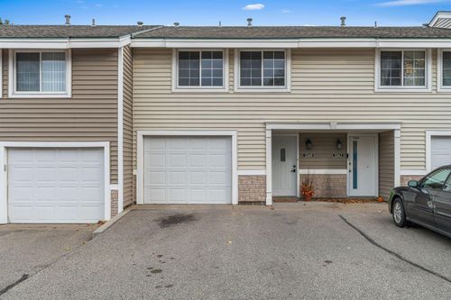 3260 Hill Ridge Dr, Eagan, MN, 55121-1750 | Card Image