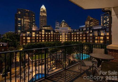 546-300 W 5th St, Charlotte, NC, 28202-1502 | Card Image