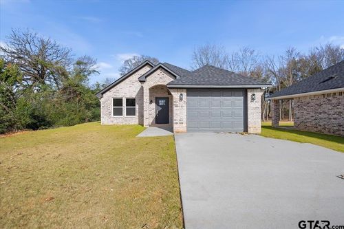 451 W Harmony St, Tyler, TX, 75702 | Card Image