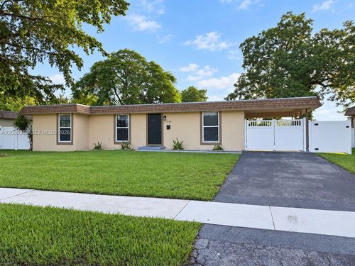 7907 Nw 73rd Ter, Tamarac, FL, 33321-4805 | Card Image