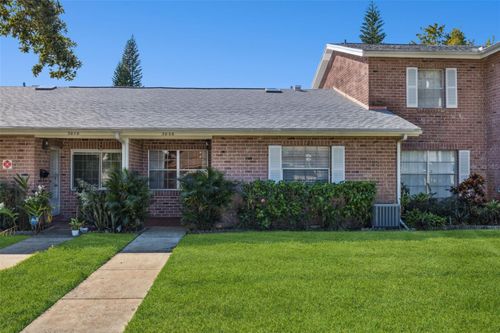 5866 La Costa Dr, ORLANDO, FL, 32807-2944 | Card Image