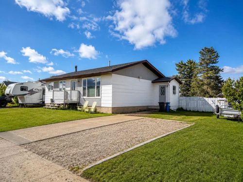 11307 Leonard St, Grande Cache, AB, T0E0Y0 | Card Image