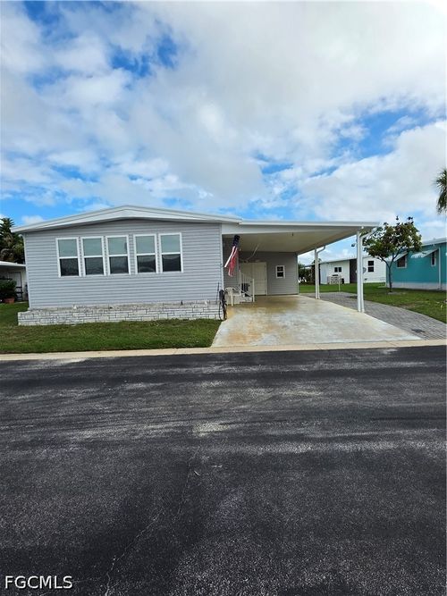 5 Hay St, ALVA, FL, 33920-5584 | Card Image