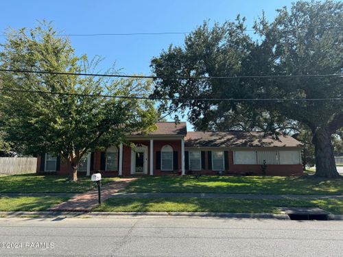 1519 Jasmine Dr, Opelousas, LA, 70570-5841 | Card Image