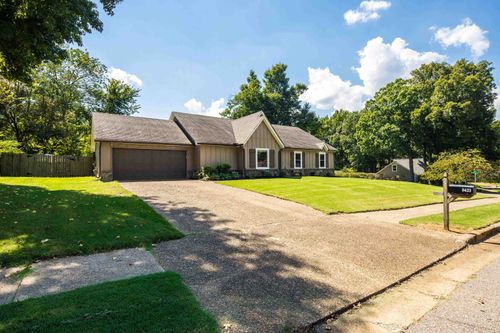 9433 Woodcutter Ln, Lakeland, TN, 38002-4175 | Card Image