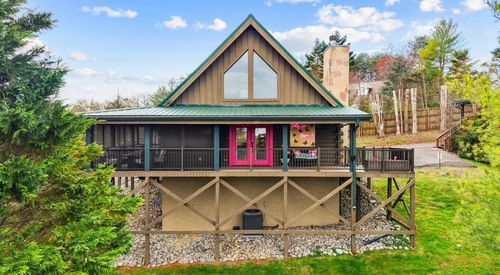 1836 Trout Way, Sevierville, TN, 37862-7270 | Card Image