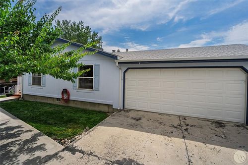 1033 Woodbine Creek Dr, Columbus, MT, 59019-7220 | Card Image