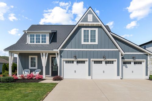 7533 Delancey Dr, College Grove, TN, 37046-1520 | Card Image
