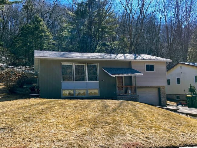 987 Valley View Drive, Home with 3 bedrooms, 2 bathrooms and null parking in RICHLAND CENTER WI | Image 74