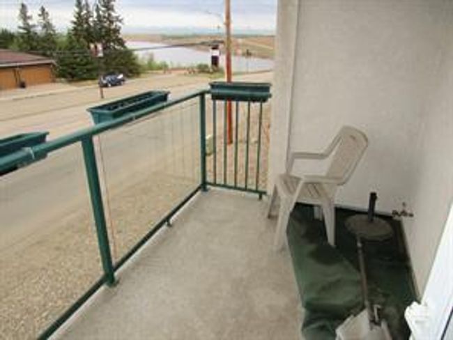 212 - 5120 51 Ave, Condo with 2 bedrooms, 2 bathrooms and 1 parking in Vermilion AB | Image 10
