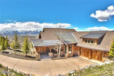 9243 Alice Court, House other with 5 bedrooms, 5 bathrooms and null parking in Park City UT | Image 2