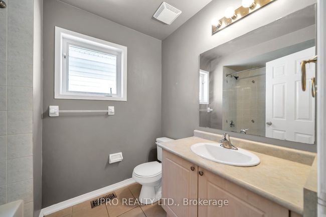 5 Fenton St, House other with 4 bedrooms, 3 bathrooms and 1 parking in Ajax ON | Image 22
