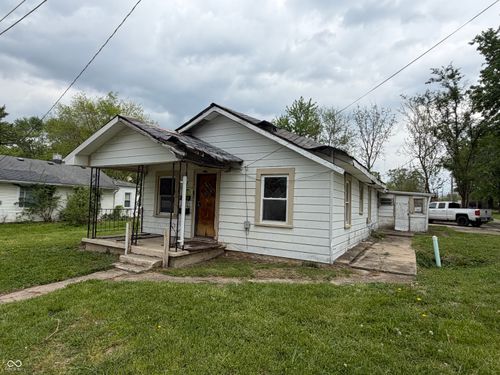 1206 E 37th St, Anderson, IN, 46013-5326 | Card Image