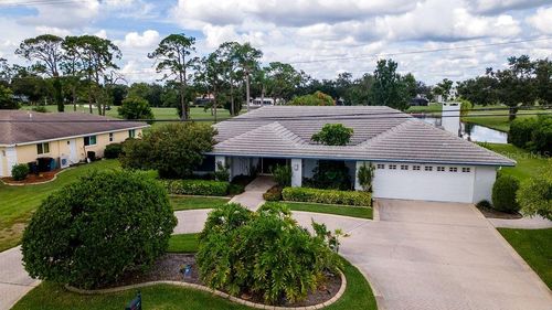 5111 Canterbury Dr, SARASOTA, FL, 34243-4706 | Card Image