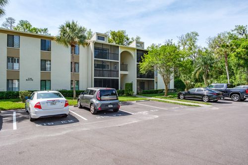 e3-3166 Lake Pine Way S, Tarpon Springs, FL, 34688-6533 | Card Image