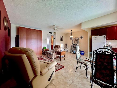 apt-i206-5300 Washington St, Hollywood, FL, 33021-7756 | Card Image