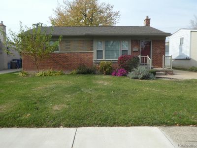 8435 Ingram Street, Home with 3 bedrooms, 1 bathrooms and null parking in Westland MI | Image 1