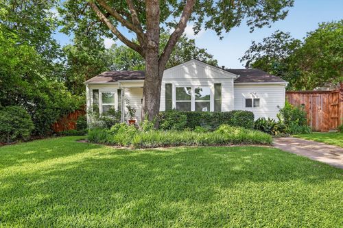 1439 Casa Vale Dr, Dallas, TX, 75218-3145 | Card Image
