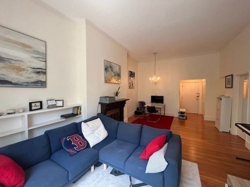 apt-2a-186 Beacon St, Boston, MA, 02116-1342 | Card Image