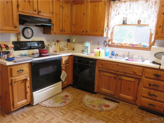 3527 Maple Ridge Ln, House other with 3 bedrooms, 2 bathrooms and null parking in North Prince George VA | Image 24