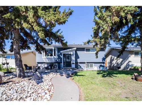 14808 96 St Nw, Edmonton, AB, T5E4W7 | Card Image