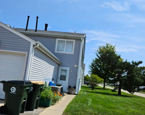 420 Meadow Green Ln, Round Lake Beach, IL, 60073-1343 | Card Image