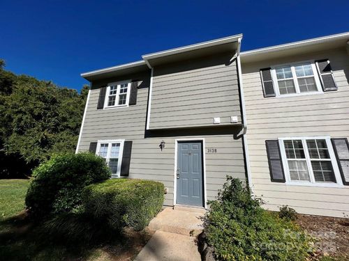 3138 Heathstead Pl, Charlotte, NC, 28210-7128 | Card Image