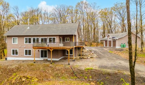 253 Ridgeview Rd, Haliburton, ON, K0M1S0 | Card Image