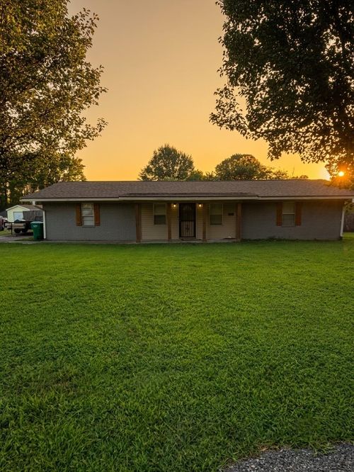 137 Sassafras Cir, Munford, TN, 38058-6855 | Card Image
