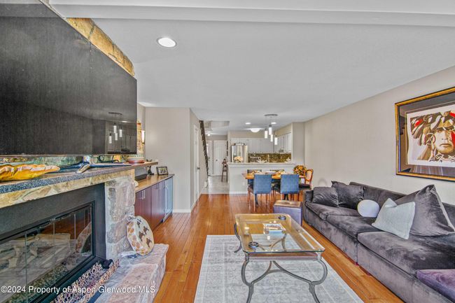 63 - 115 Harleston Grn, Townhouse with 2 bedrooms, 3 bathrooms and 1 parking in Snowmass Village CO | Image 19