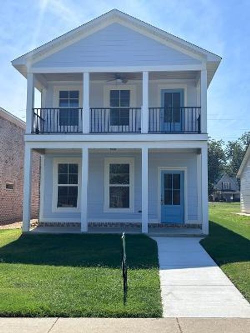 210 3rd St S, Amory, MS, 38821-4207 | Card Image