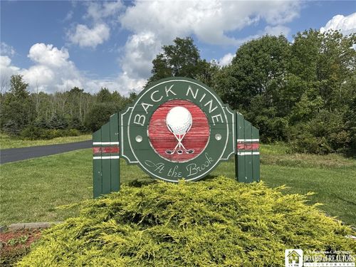 2 Topo Ln, Jamestown, NY, 14701 | Card Image