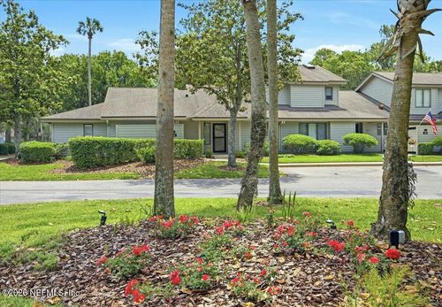 64 Players Club Villas Rd, Ponte Vedra Beach, FL, 32082-3117 | Card Image