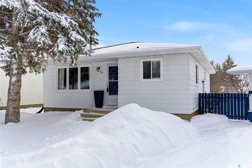 10 Bligh Bay, Regina, SK, S4X1R4 | Card Image