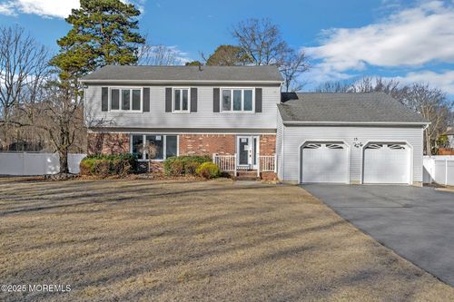 15 Saupe Dr, Manalapan, NJ, 07726-1853 | Card Image