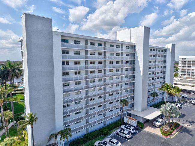 APT-214B - 3224 S Ocean Blvd, Condo with 2 bedrooms, 2 bathrooms and null parking in Highland Beach FL | Image 41