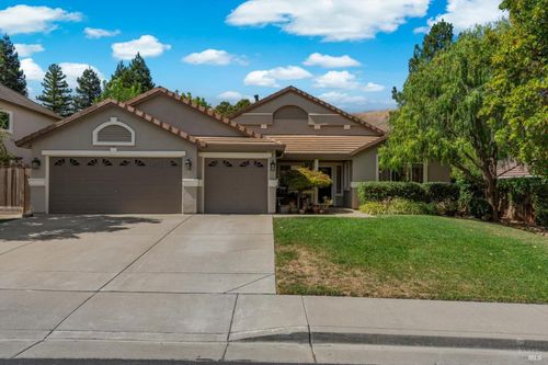 3585 Tassajara Ct, Fairfield, CA, 94533-7772 | Card Image