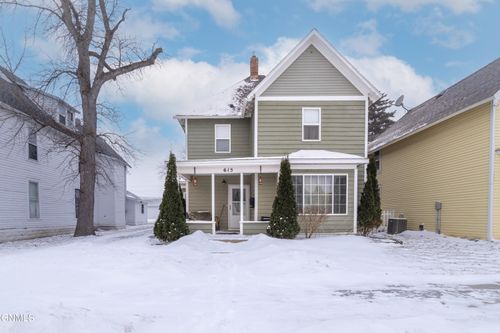 615 Central Ave N, Valley City, ND, 58072-2548 | Card Image